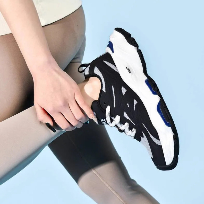 ONKE designer shoes men for Women New Autumn Thick-Soled Height-Increasing Casual Sports Shoes Fashionable Versatile Breathable Mesh Running Shoes