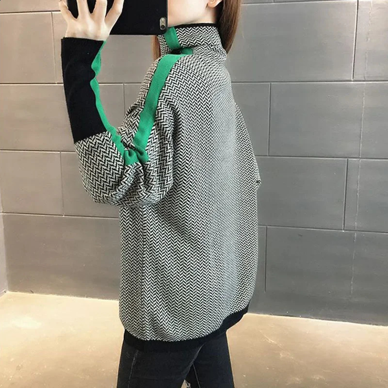 Autumn and winter retro checkerboard letter jacquard high neck soft glutinous pullover knitted sweater for women 251027