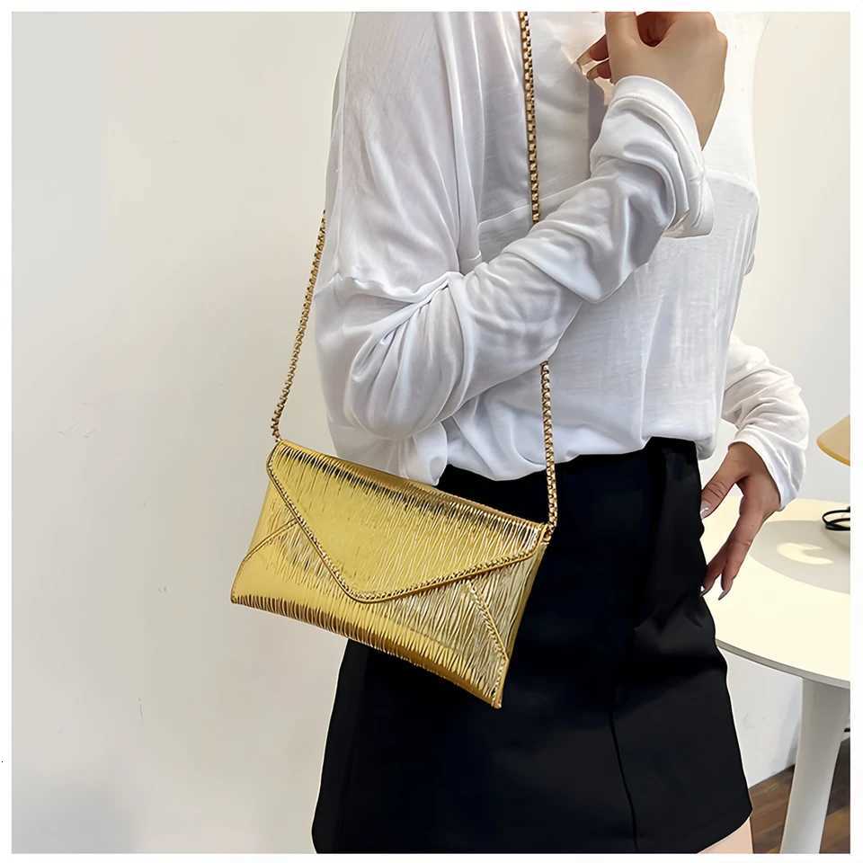 Womens Mini Chain Crossbody Bag Multipurpose shouldercrossbody bag premium texture envelope bagtan H251027