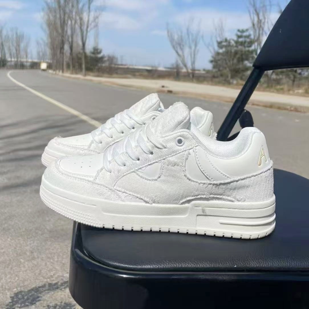 Designer Thick-Soled Shoes for Men White Sneakers Couple Sports Casual Board Shoes