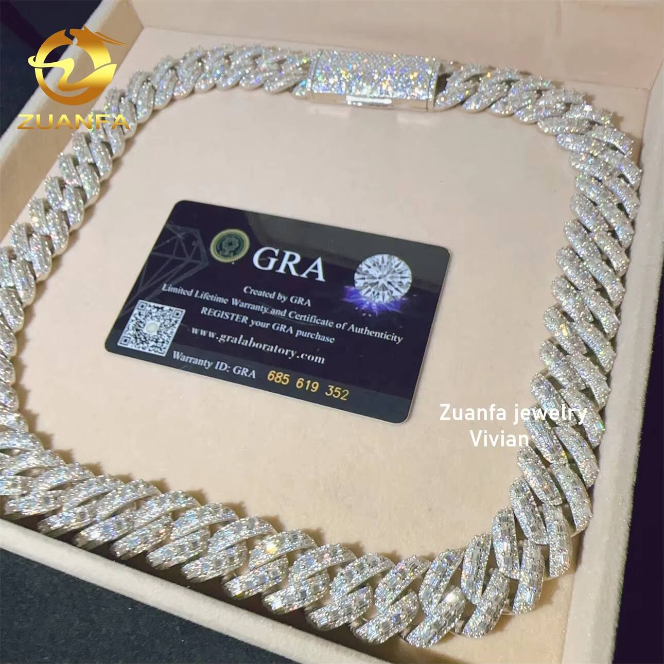 Cuban Link Moissanite 18mm Sterling Silver 925 VVS Moissanite Diamond Iced Out Hip Hop Cuban Link Chain Necklace