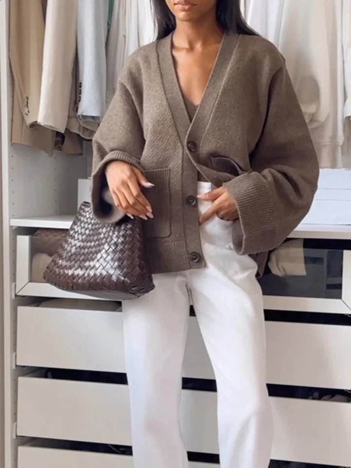 Autumn Womens Cropped Cardigans Vneck Knitted Sweater Coat Long Sleeve With Pocket Casual Streetwear 2025 Outwear Fashion 251027