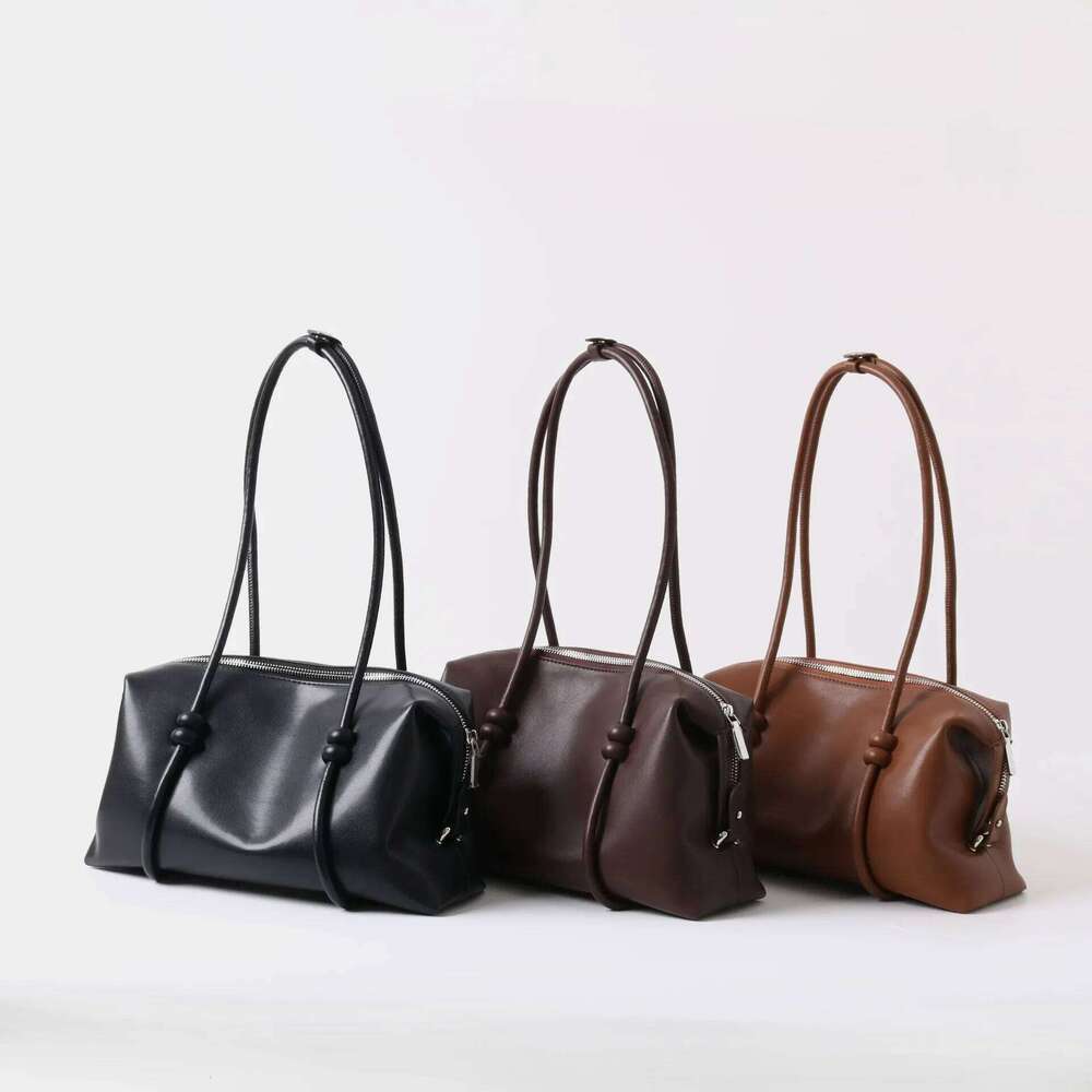 Designer Bags 2025 New Boston Big High-End Simple Niche Handbag Cowhide Commuter Travel Business Shoulder Bag Women Casual Versatile Hot Selling