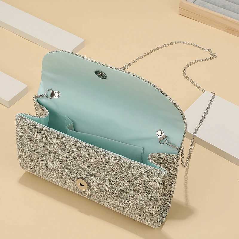 Elegant Crackle Dinner Bag with Metal Chain Handheld Shoulder Bag for Travel And Party Use Storage Bag for Evening Dresses H251027