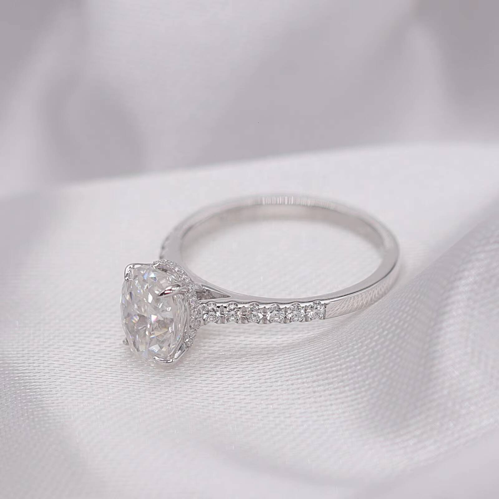 FancyGems Oval Shape SingleStone Moissanite Ring 14K 18K Solid White Gold Yellow Gold Engagement Moissanite Ring