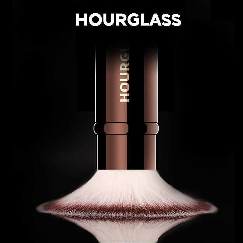 Hourglass Makeup Brushes Powder Foundation Concealer Blusher Bronzer Eye Shadow Eyebrow Eyeliner Sculpting BrushT251205