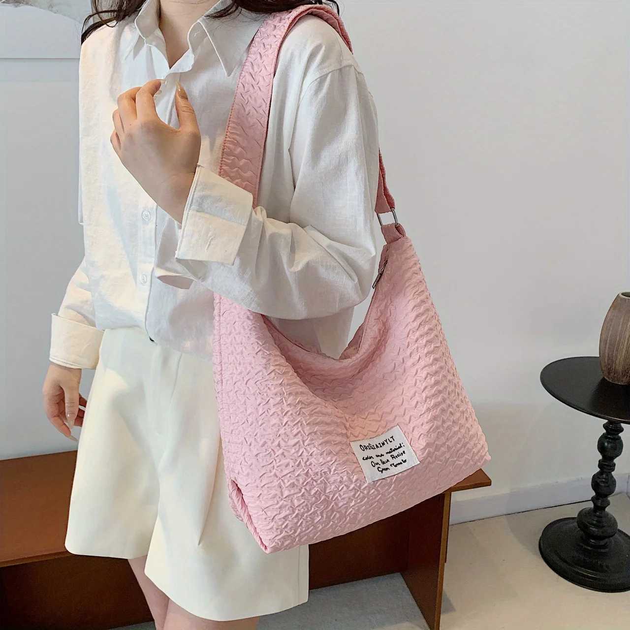 Solid Color Large Capacity Nylon Tote Bag Simple Lightweight Shoulder Bag Wide Shoulder Strap Crossbody BagT251028