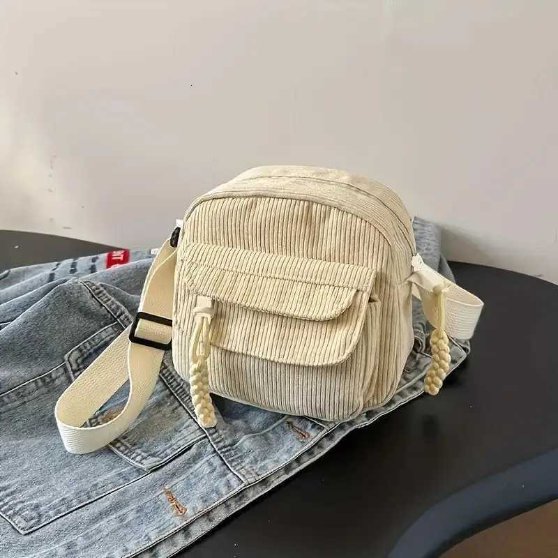 Simple Crossbody Bag Women Fashionable Casual Small Square Bag Personalized Commuting Versatile Shoulder Bags For LadiesW251028