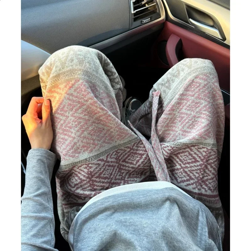 Hippie Pattern Knitted Slacks Mens Autumn Winter Straight Baggy Pants Plaid Wide Leg Vintage Distressed Trousers 251027