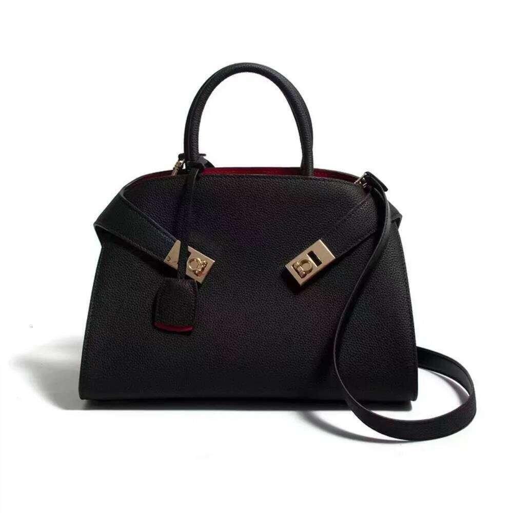 Designer Bags Niche Design Light High-End Shoulder Cowhide Tote Bag Large Capacity Commuter Leather Women's Handbag Hot Selling