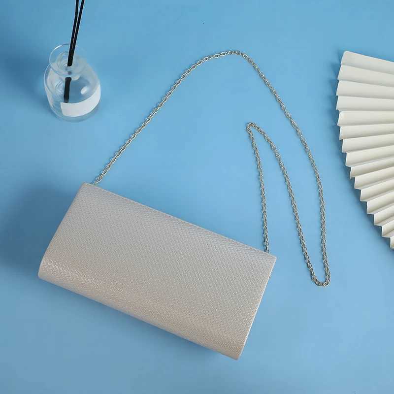 European and American fashion handheld bags dazzling evening bags wedding style handheld bags socialite dress bags metal c H2510271