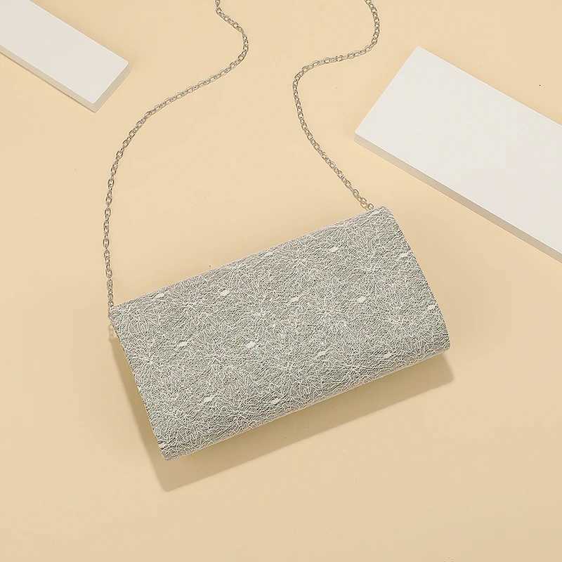 Elegant Crackle Dinner Bag with Metal Chain Handheld Shoulder Bag for Travel And Party Use Storage Bag for Evening Dresses H251027