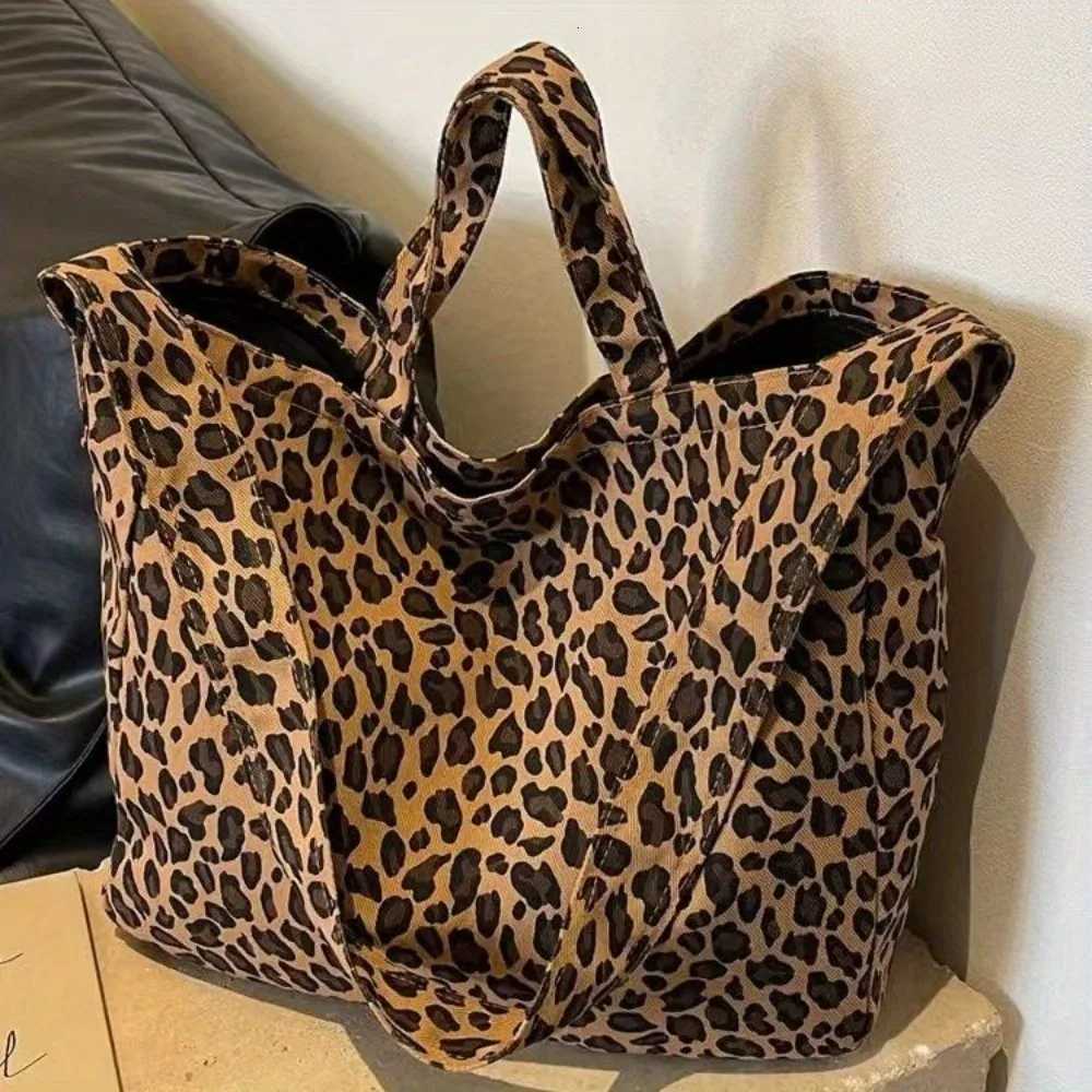 Womens Fashion Leopard Canvas Tote Spacious Shoulder Bag with Zipper Closure for Shopping and Daily UseW251028