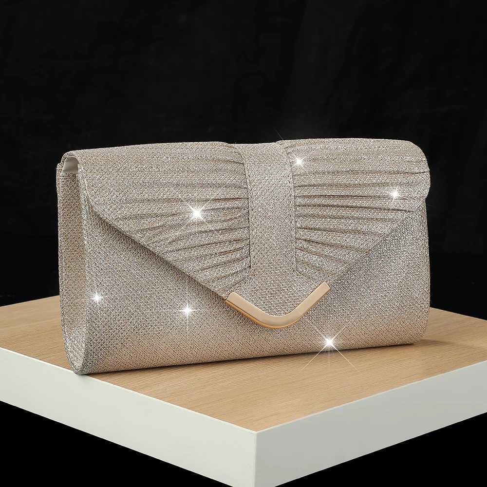 Womens Pleated Clutch Bag Solid Color with Metal Chain Single Shoulder Crossbody Strap for Party Evening Dress Birthday H251027
