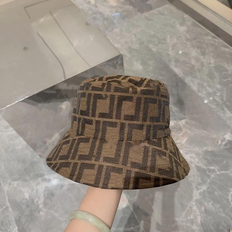 Wide Brim Hats Bucket Hats Unisex Designer Women Men Bucket Hat with Adjustable Strap for UV Protection