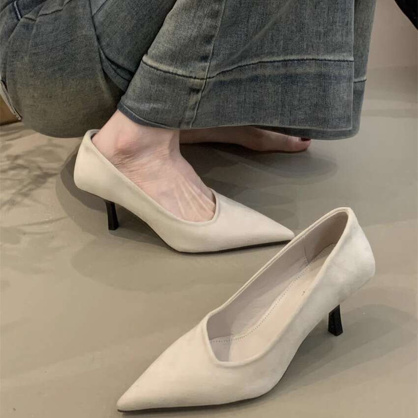 French Style Niche High Heels for Women 2025 New Elegant Socialite Pointed Toe Shallow Mouth Designer Shoe Stiletto Commuter Shoes