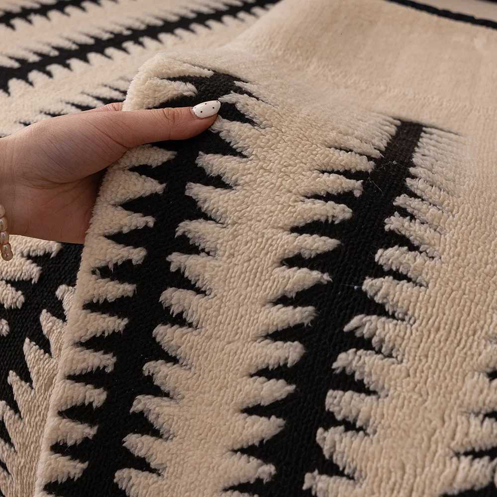 Light luxury highgrade sofa cushion padded four seasons universal cushion nonslip anticat scratch sofa backrest cover C251028