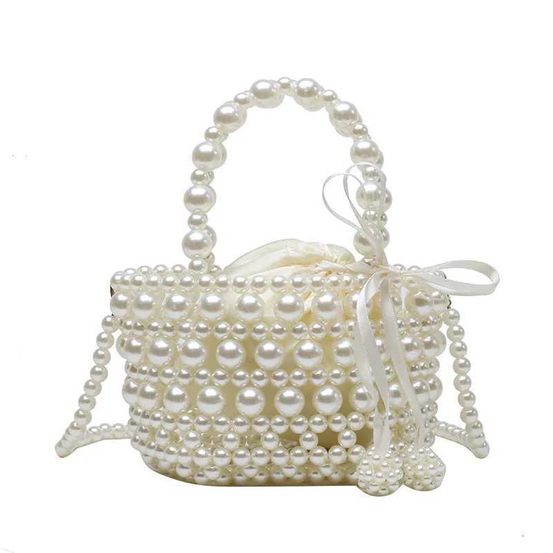 Noble HighQuality Trendy Crossbody Bag HandWoven Pearl Beaded Shoulder Bag for Women Fashionable Hand Bill Carrier H251027