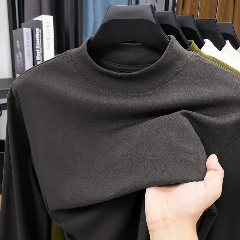 Mens Casual Solid Color High Collar Velvet Long Sleeve Tshirt Spring and Autumn Versatile Comfortable Top 251027