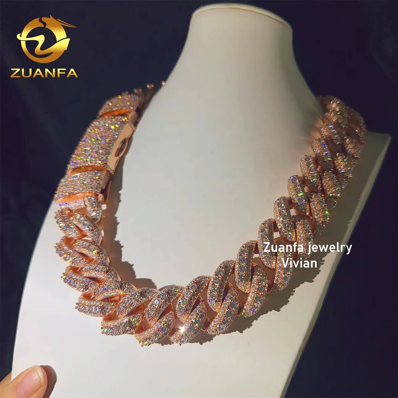 Sterling Silver 925 VVS Moissanite Diamond Cuban Link Moissanite 28mm Iced Out Hip Hop Cuban Link Chain Necklace