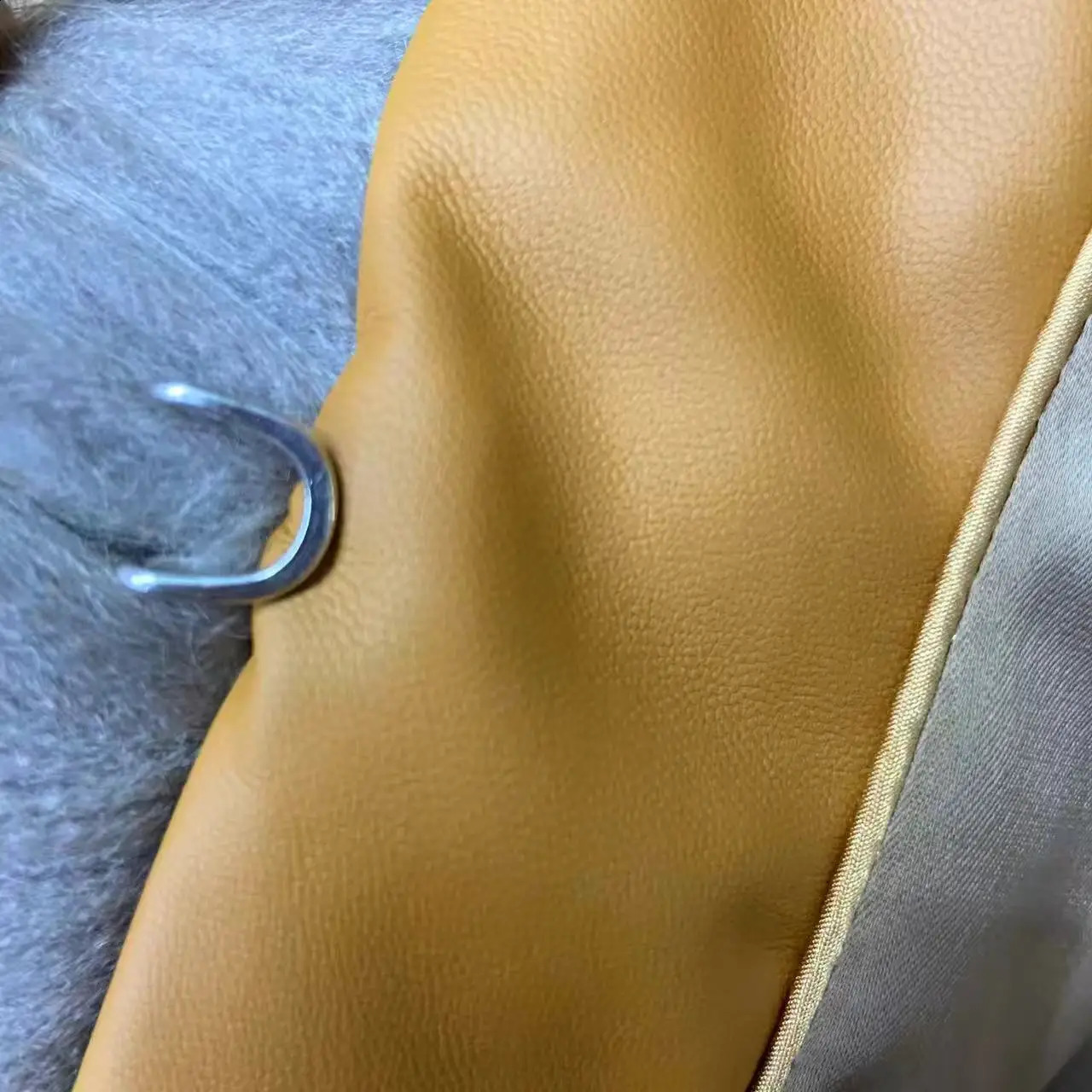 Real Fox Fur Jacket Women Natural Raccoon Fur Winter Warm Fur Coat Outerwear 251027