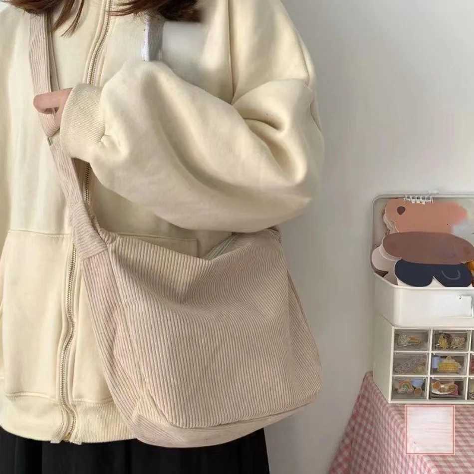 Fashion New 1 Pcs Solid Color Corduroy Crossbody Bag Fashion Korean Casual Shoulder Bag Large Capacity Lazy Style Handbag WomenW251028