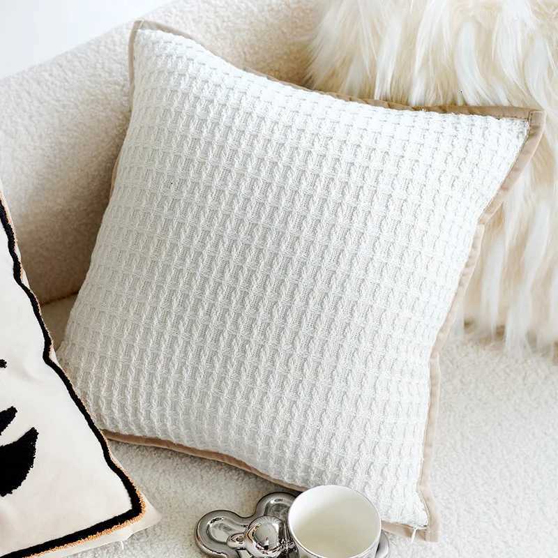 Pillow Case 30X5045x45CM Retro Light Luxury Throw Cover Embroidered Velvet Stamping Waist Cushion Cover Home Decorative case C251028