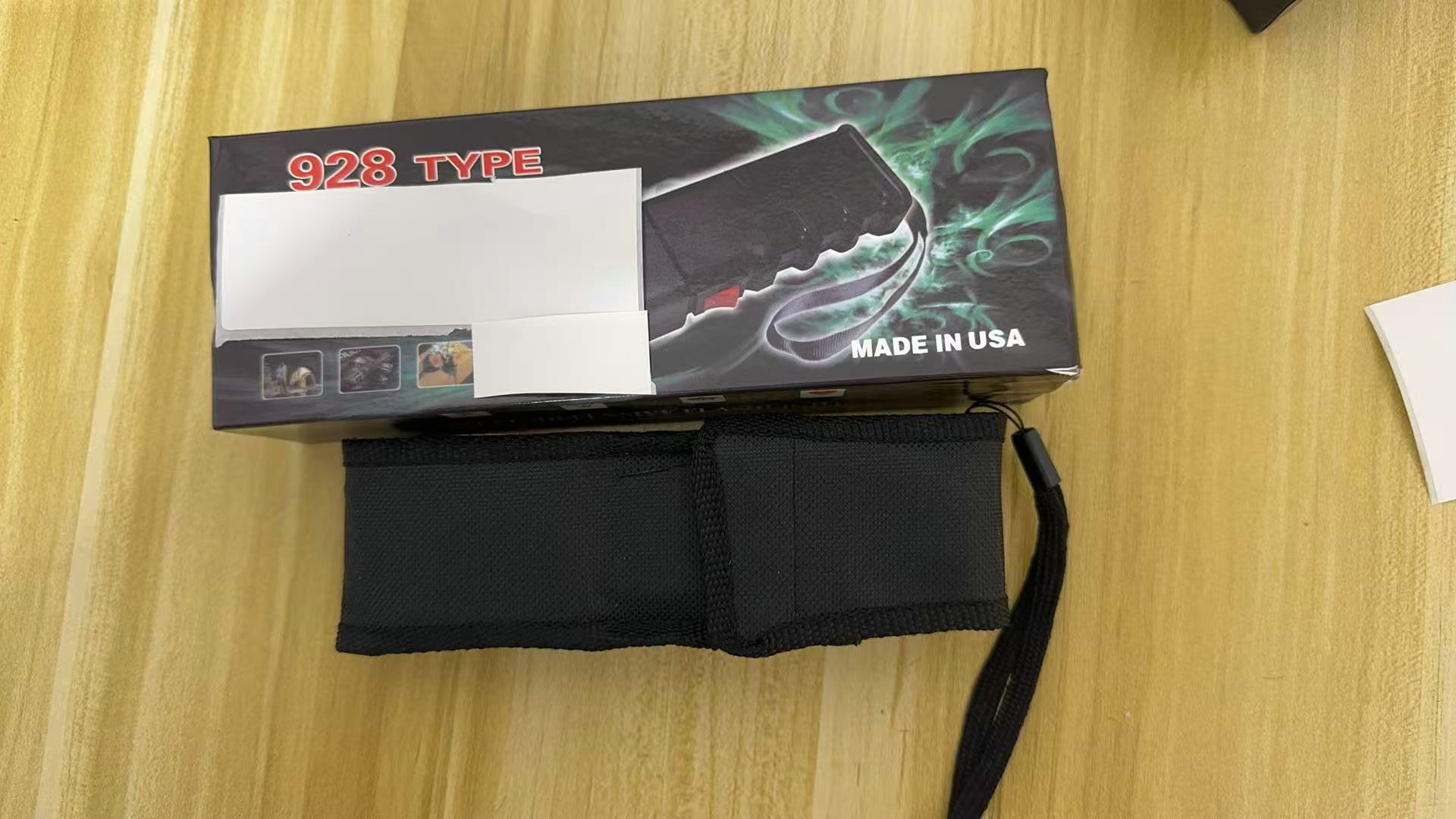 New white laser ultra-bright flashlight - portable, for flood prevention, emergency use and self-defense, suitable for outdoor activities 928-A