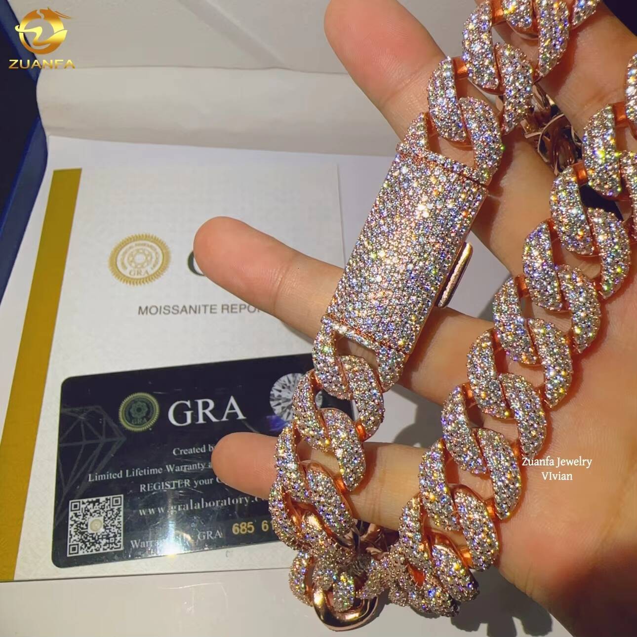 D Color VVS Moissanite 18mm Buss Down Pass Diamond Tester Iced Out Fine Diamond Sterling Silver 925 Cuban Link Chain Necklace