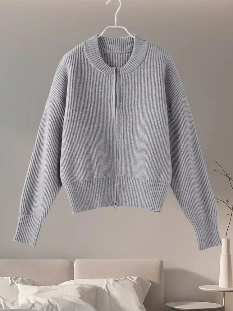 Vintage Knit Women Cardigan Casual Full Sleeve Zipper O Neck Pleated Solid Lady Sweater 2025 Autumn Fashion Female Knitwear 251027