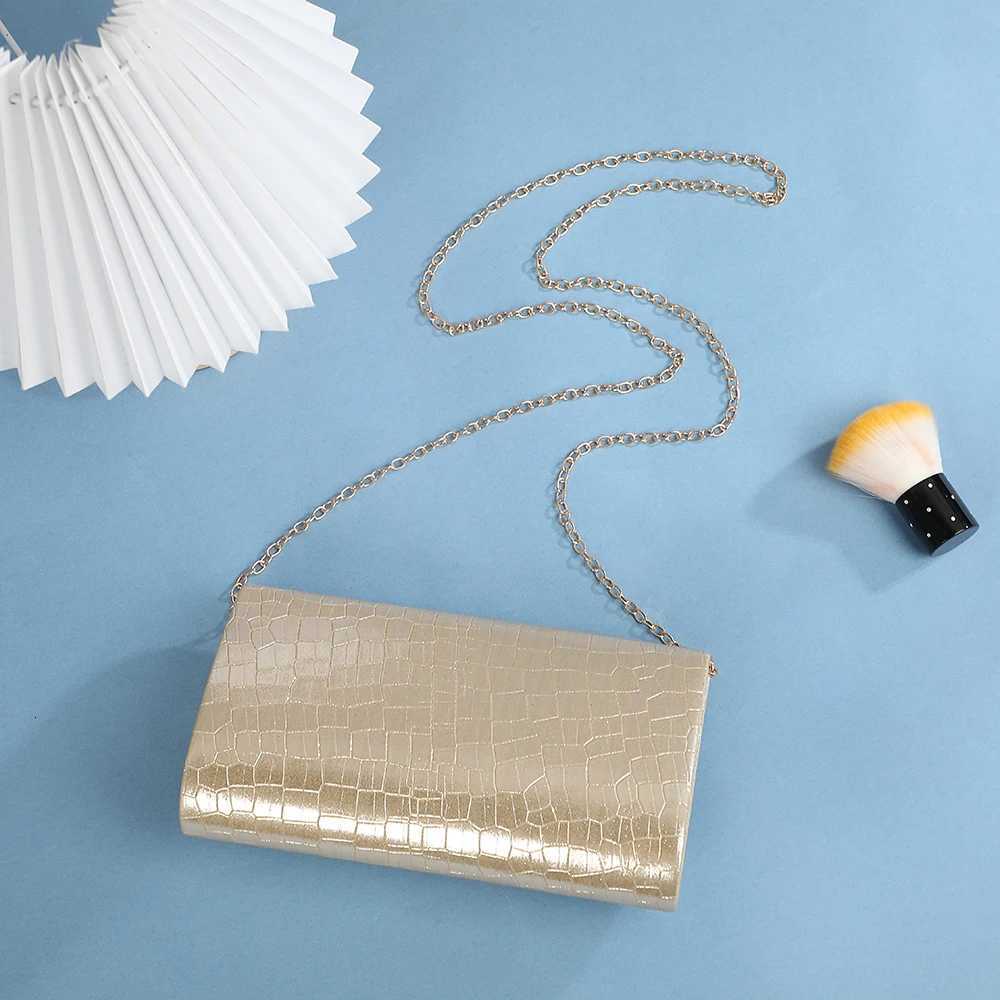 HighEnd Diamond Inlaid PU Crocodile Pattern Shoulder Bag Fashion Dinner Bag with Metal Chain for Banquet Party Dress H251027