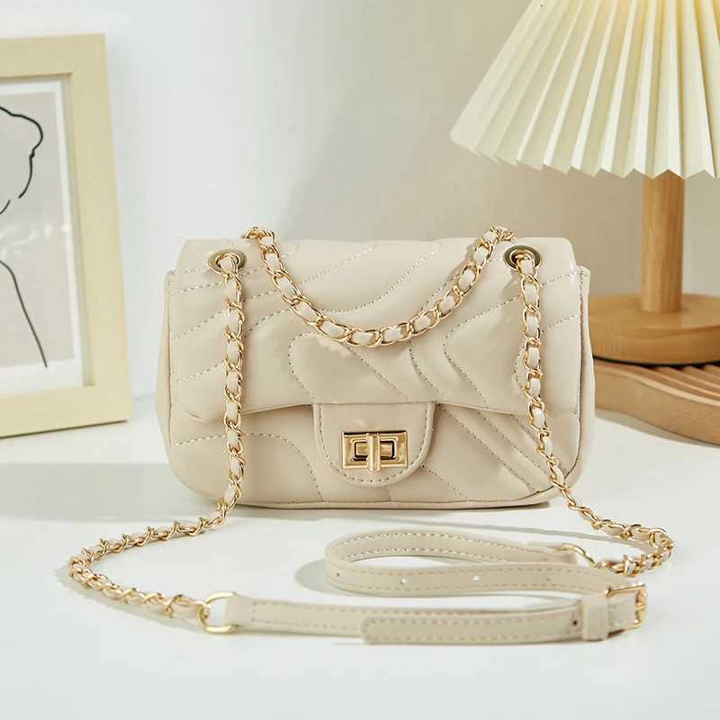 2025 New with a HighEnd Trendy Square Bag Fashionable Chain Shoulder Bag Casual Simple Crossbody Bag forT251028