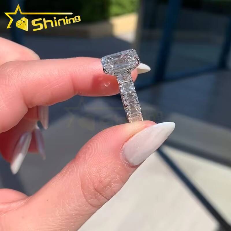 Custom CVDHPHT Emerald Lab Diamonds Luxury 14K Real Gold Emerand Cut Band Moissanite Diamonds WeddingEngagement Rings