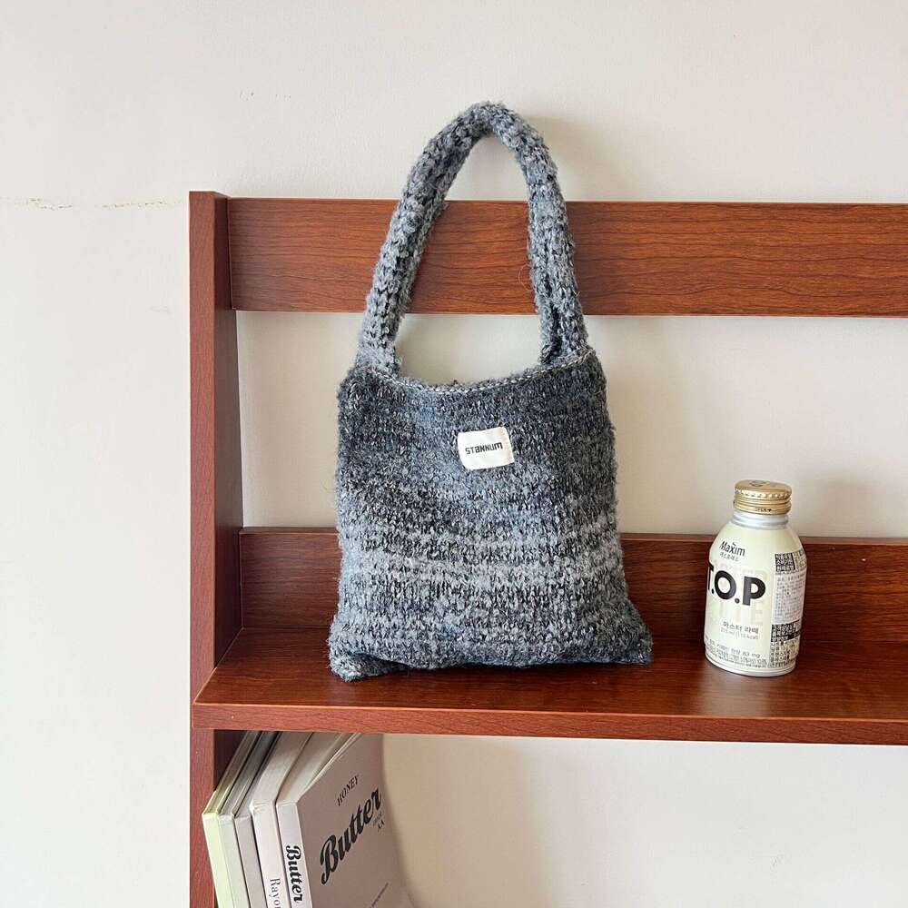 Korean Style INS Niche Design Gradient Knitted Shoulder Yarn Bag for Women Versatile Large Capacity Commuter Handbag