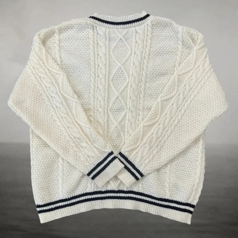 Style Folklore Pullovers Sweater Women Spring Autumn Oneck Star Embroidered Knitted Sweaters Female Letter Patch Jumpers 251027