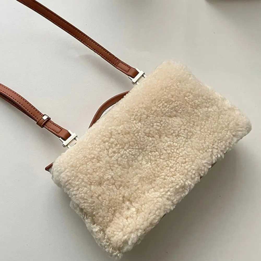 Fi Lamb Fur Veet Wens Handbag Highend Crossbody Bag Lambswool Casual Shoder Bag For Autumn Winter Box Bag Y251028