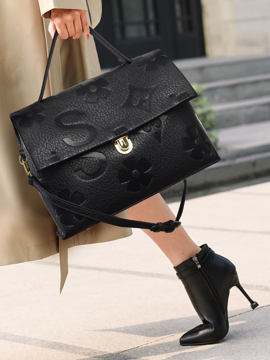 Free shipping ladies' handbag, European and American retro single-shoulder bag, large-capacity commuter tote bag, high-end pressure-sensitive flo