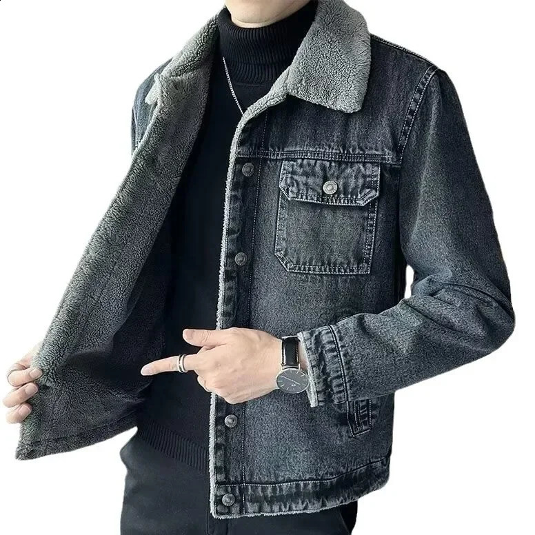 Mens Denim Jacket Winter Thickened Fleece Lined Fashionable Arrival Of The Season Cotton Coat with Lamb Fur Collar 251027