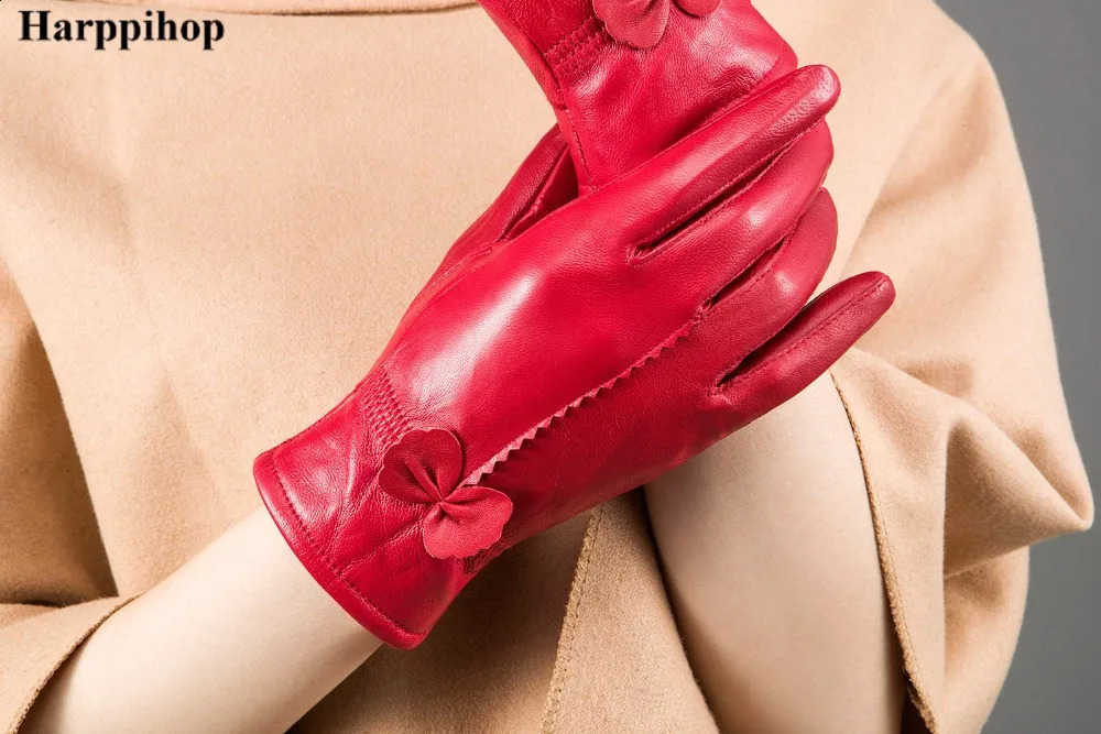 2025 womens genuine leather gloves red sheepskin gloves autumn and winter fashion female windproof gloves 251027