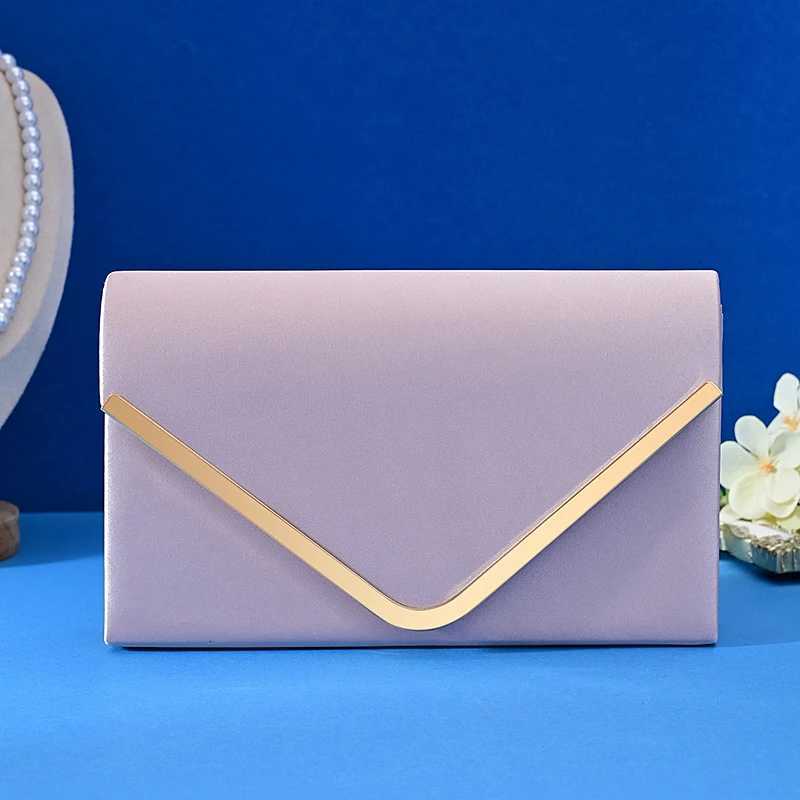 Fashionable and elegant banquet bag fliptop clutch bag ladys noble dress cheongsam bag metal chain singleshoulder bag cr H251027