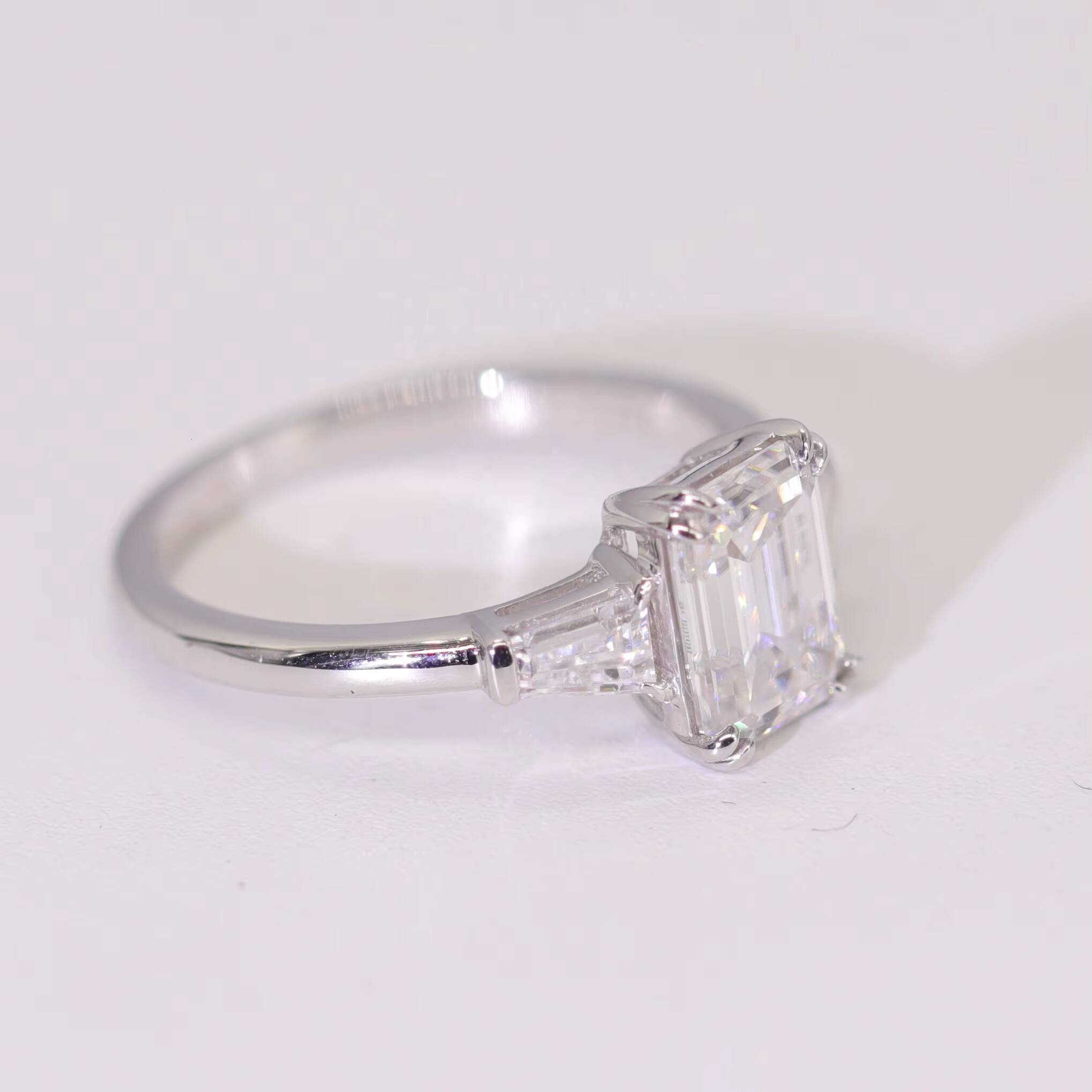 18K Solid White Gold Custom Jewelry Ring with 2CT Emerald Cut Main Stone Elegant Trapezoid Shape Moissanite White Gold Matched