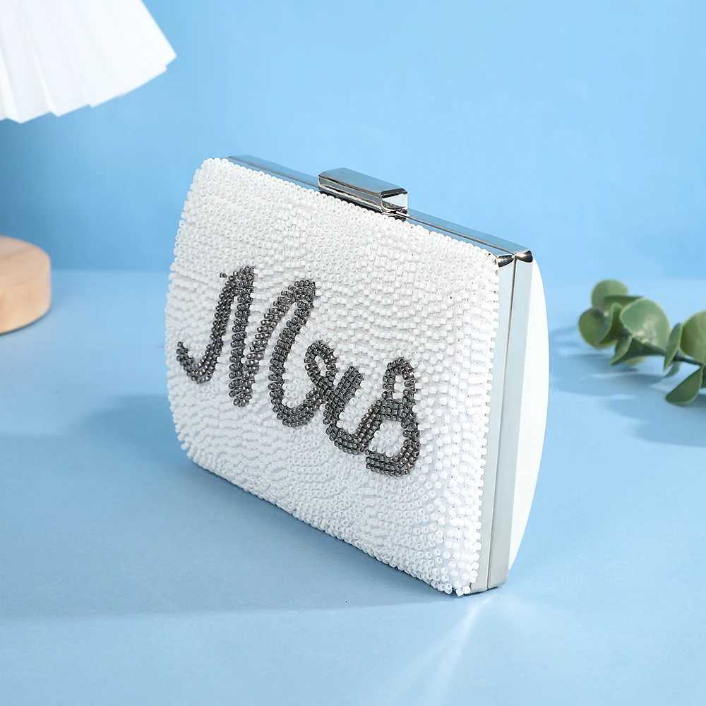 the New Mrs Lettered Clutch Bag Elegant Dinner Wedding Party Evening Dress Storage Socialite Small Item Organizer H251027