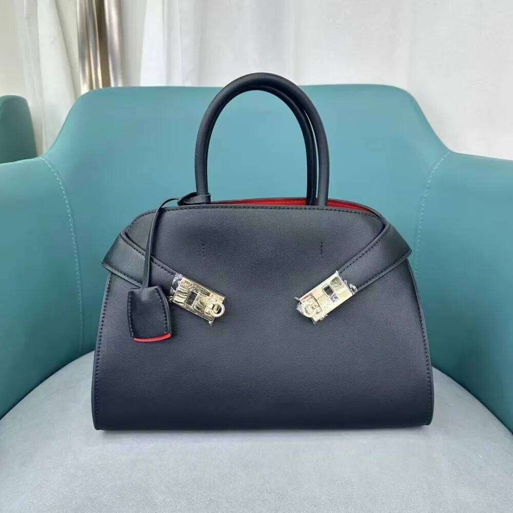 Designer Bags Niche Design Light High-End Shoulder Cowhide Tote Bag Large Capacity Commuter Leather Women's Handbag Hot Selling