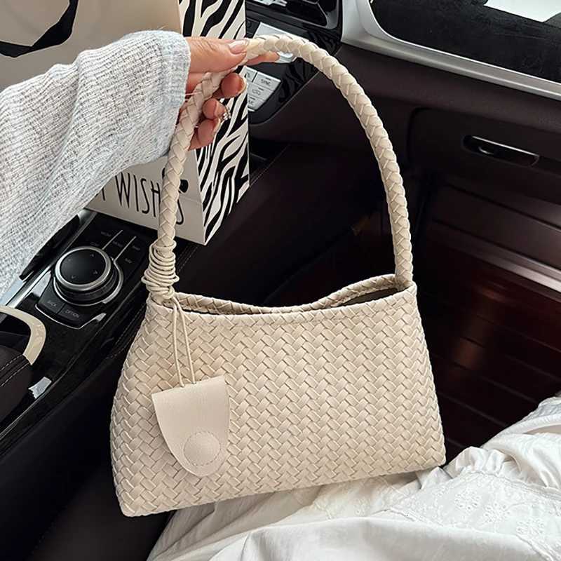 WenS Woven Pattern Shoder Bag Autumn And Winter Casual Wear HandHeld Handle Bag Fi Armpit Bag With Coin Purse D251028