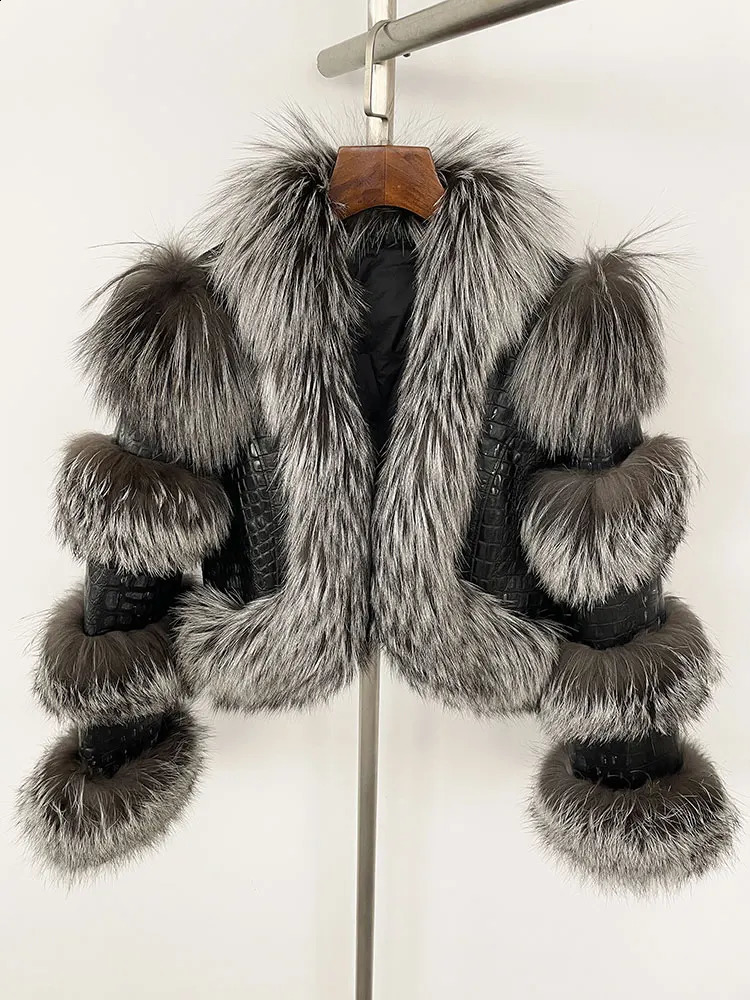 MENINA 2025 Fur Coat Winter Jacket Women Leather Natural Raccoon Fox Fur Duck Down Outerwear Thick Warm Streetwear 251027