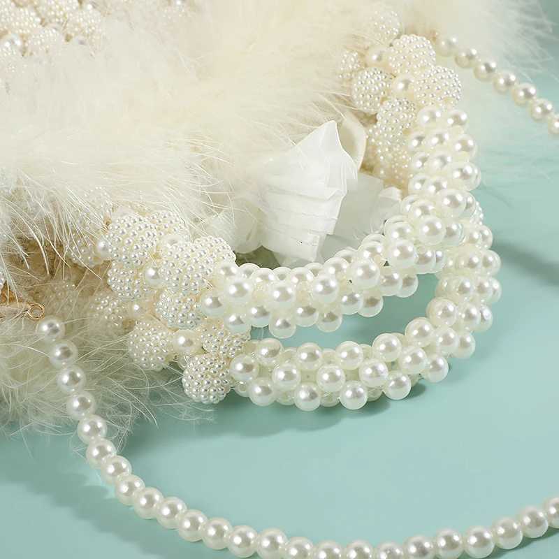 Elegant Pearl Feather Trim HandHeld Dinner Bag Ladys Pocket Chain Wedding Party Dress Gift Bag H251027