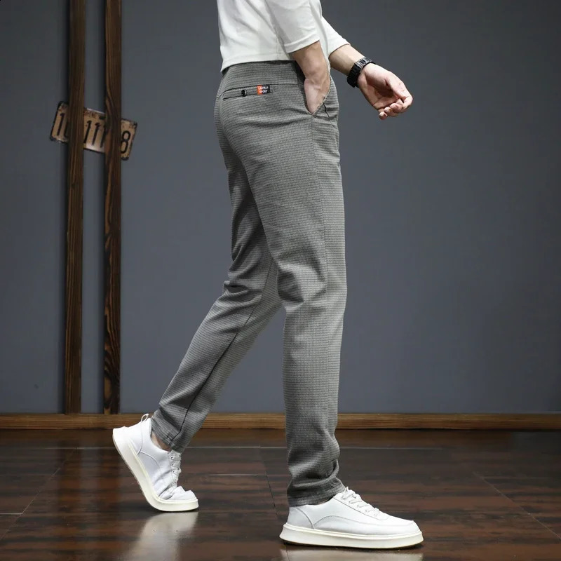 Autumn Winter Mens Casual Pants Korean Fashion Stretch Straight Slim Fit Trousers High Quality Sweatpants Solid Color Male 251027