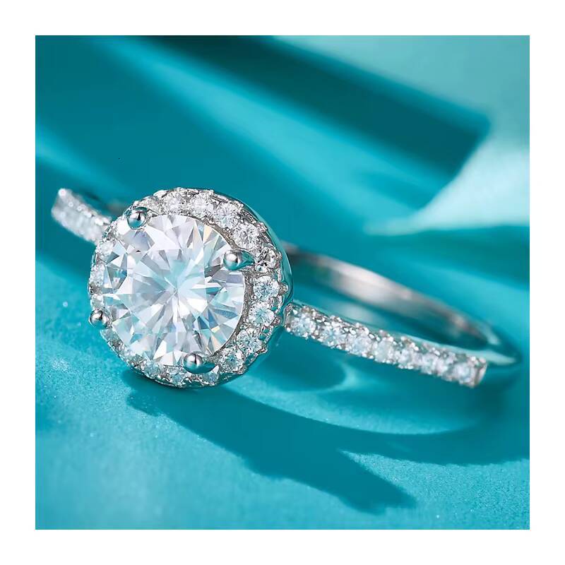 HighGrade 6MM VVS D Color Moissanite Diamond Ring with 925 Sterling Silver Fancy Designed Jewelry for Sale