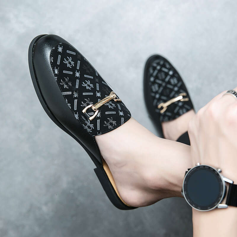 Free shipping Summer New Casual Trendy Breathable Half-Slip One-Strap Leather Size 38-46 No Heel Lazy Shoes for Men