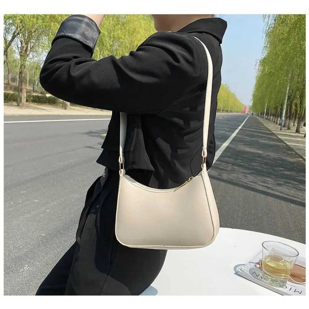 Womens Fashion Handbags Retro Solid Color PU Leather Shoulder Underarm Bag Casual Hobos HandbagsW251028